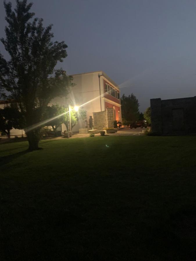 Tenuta Monaci La Murra Carmiano  Buitenkant foto